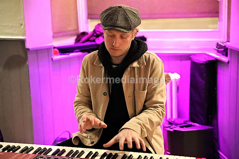 Joe-19 - Joe Webb Music