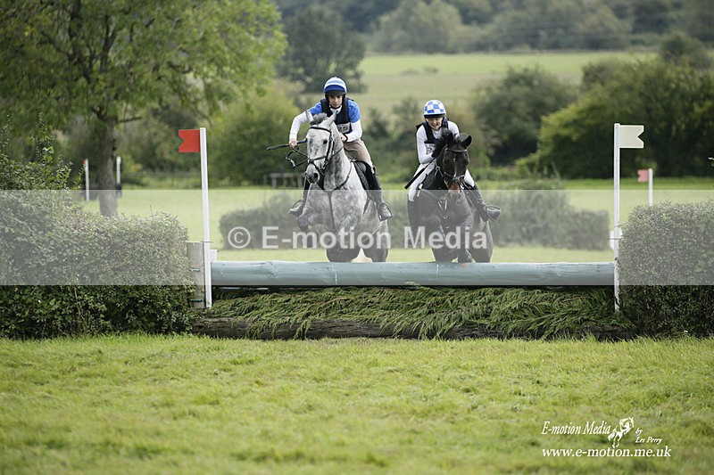  WWHT 031021 3552 - Intermediate Pairs (0.90m) 03/10/21