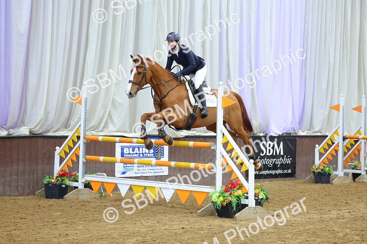 SBM_010669 - Class 23 - Senior Newcomers/ 1.10m Open - First Round (1.10m)