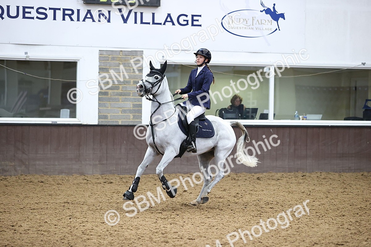 SBM_004131 - Class 14 - Pony Newcomers 1.00m Open