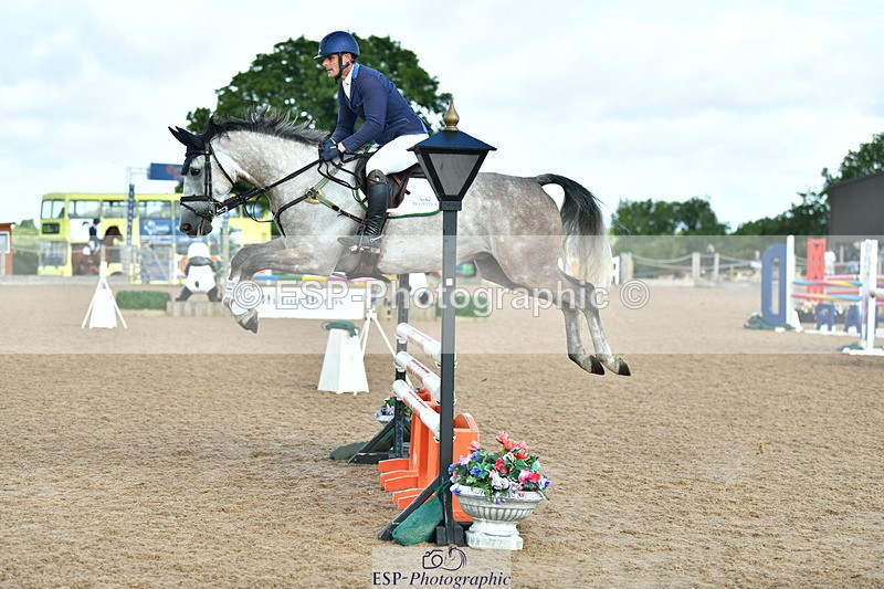 230811A-095438-03173 - Cls 14 A&B Snr Disco & 1.00m Open