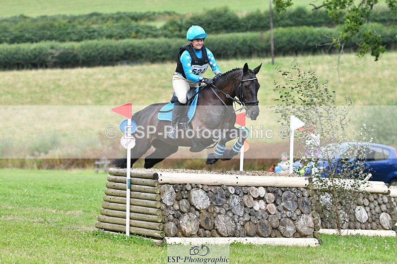 240804-140500-15084 - 524-Katie_Brickman-GREENKELD'S_MOONDANCE