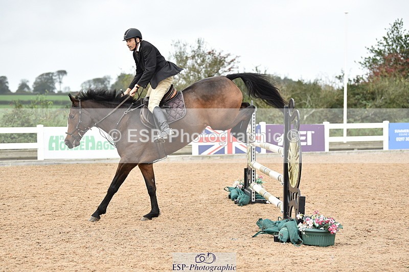 231013A-131046-01729 - Cls 3 1.05m Amateur Quali