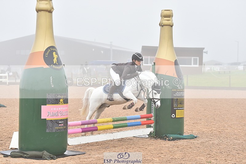 231118A-095008-00906 - Cls 18+19 Club and Schools 70cm