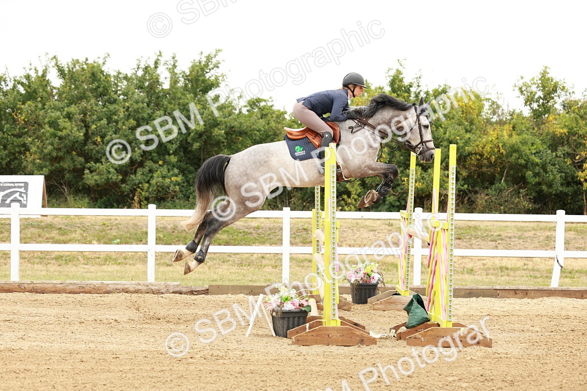 SBM_016606 - Class 20 - Senior Newcomers - 1.10m