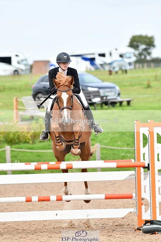 240915A-165321-11133 - Cls 30 Snr Foxhunter