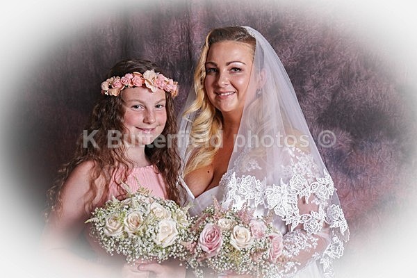 197-2 - Kirsty and Michael Gaynor Castle Arch Hotel