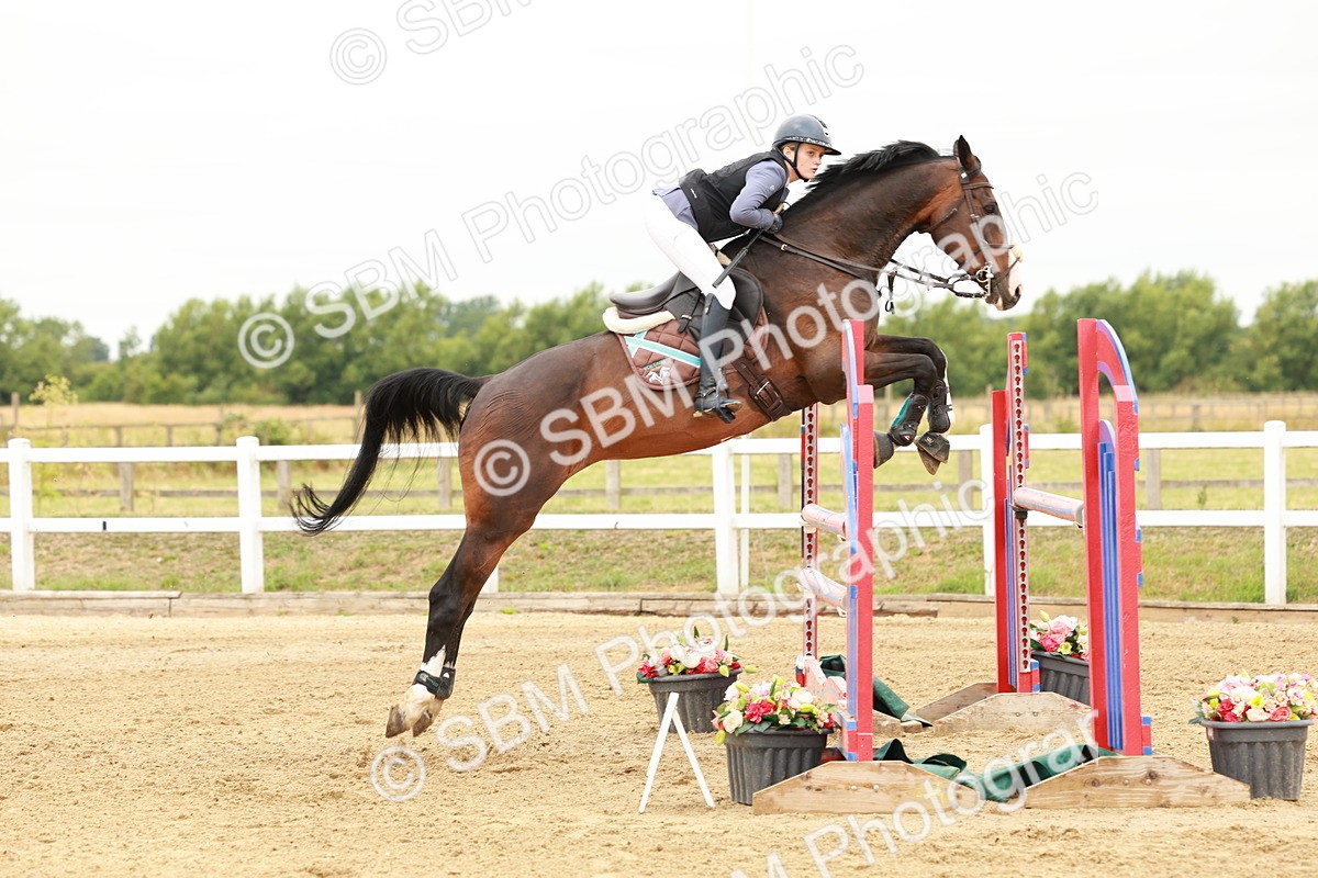 SBM_016696 - Class 20 - Senior Newcomers - 1.10m