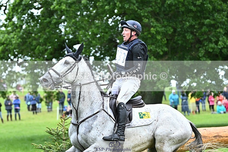240526-124901-22220 - 433-EN_TARO_DES_VERNIER-Oliver_Townend