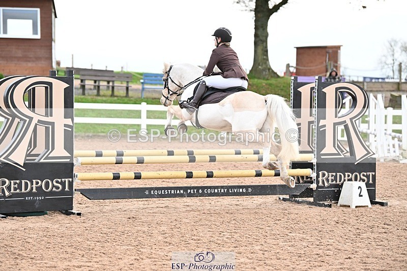 241117X-091015-03151 - Cls 05s A&B Pony Brit Nov & 80 Open