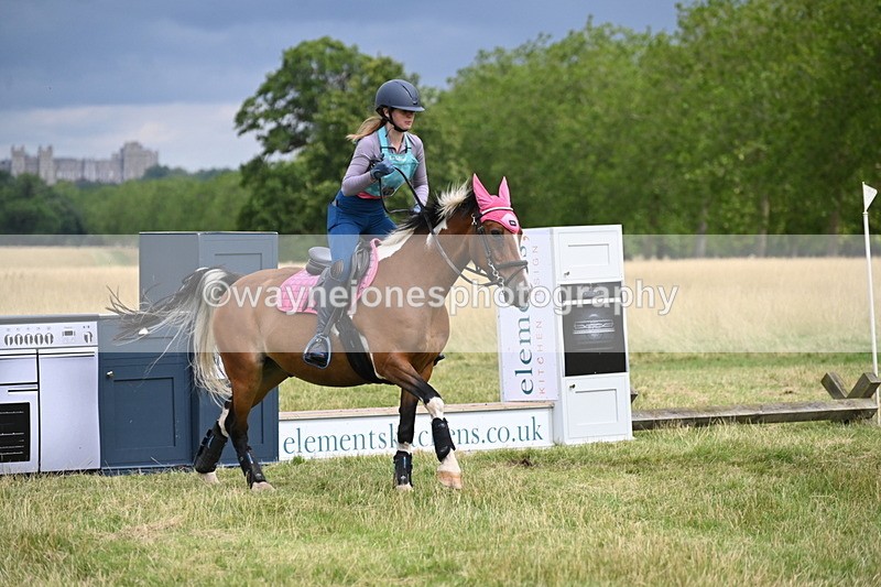 WJ6_2793 - Time at Jump 11:06 to 11:40