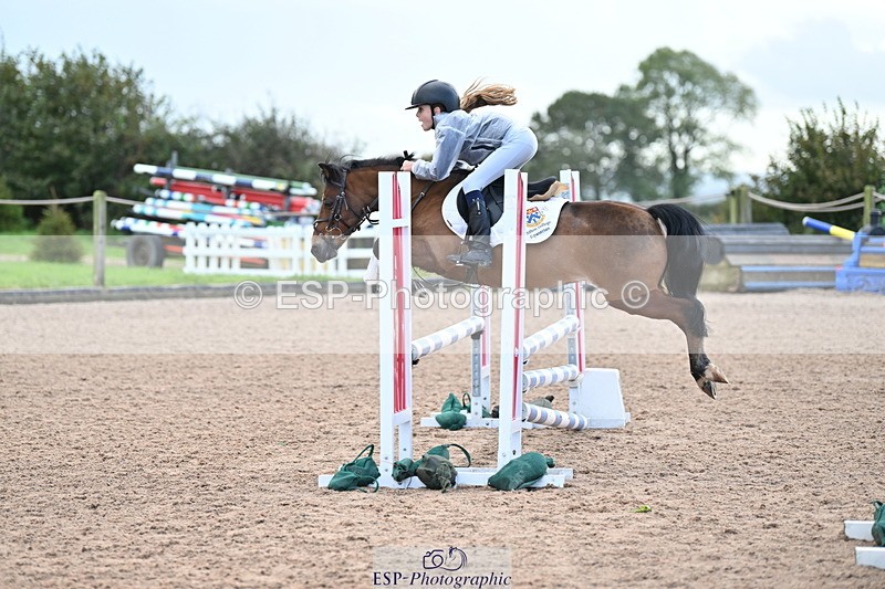 231029A-103410-02788 - 70cm Club and Schools