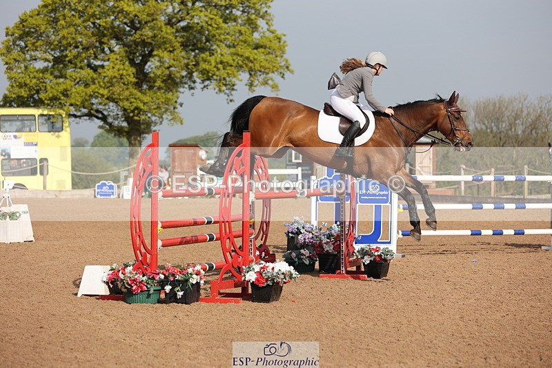 240511A-085203-10823 - Cls 32 Foxhunter