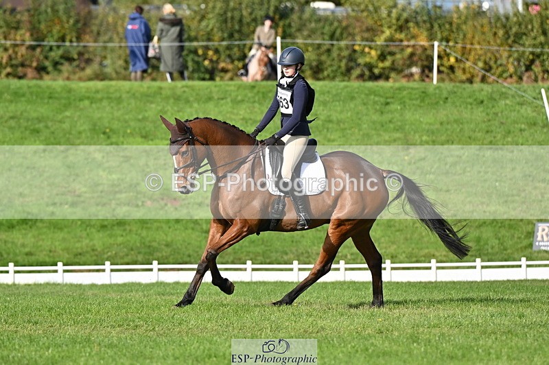 251024A-113245-09692 - G-563-Kirstin.Elisa.Evans