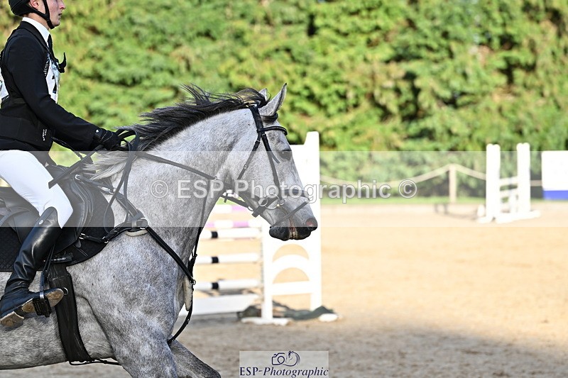 251005A-171415-05299 - Cls 11 Open 1m-1.05m