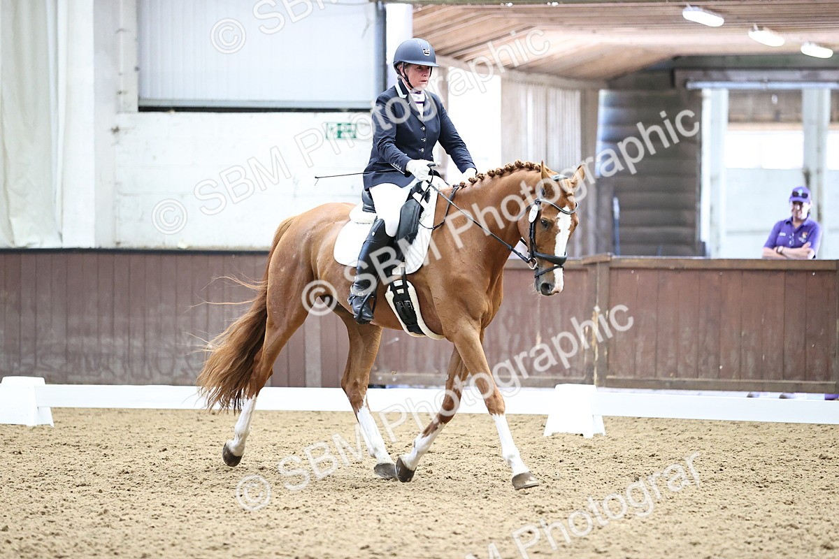 SBM_001335 - Novice 4 - 11.15-13.22