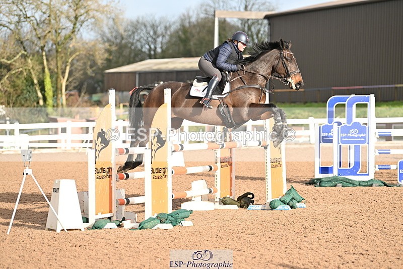 231209A-113102-01649 - Cls 11 Snr 1.05m Open