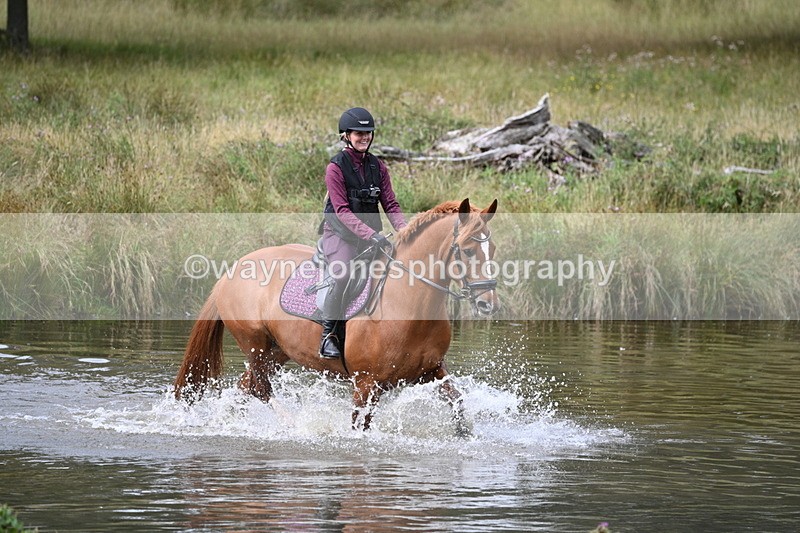 WJ7_2040 - Time at Water 11:14 to 11:36