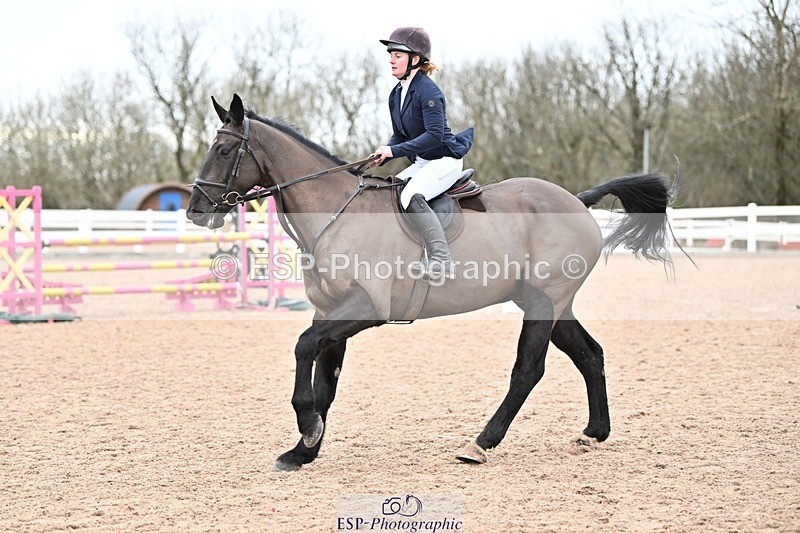 250112-115239-01163 - Cls 19 Snr 1.05m Open