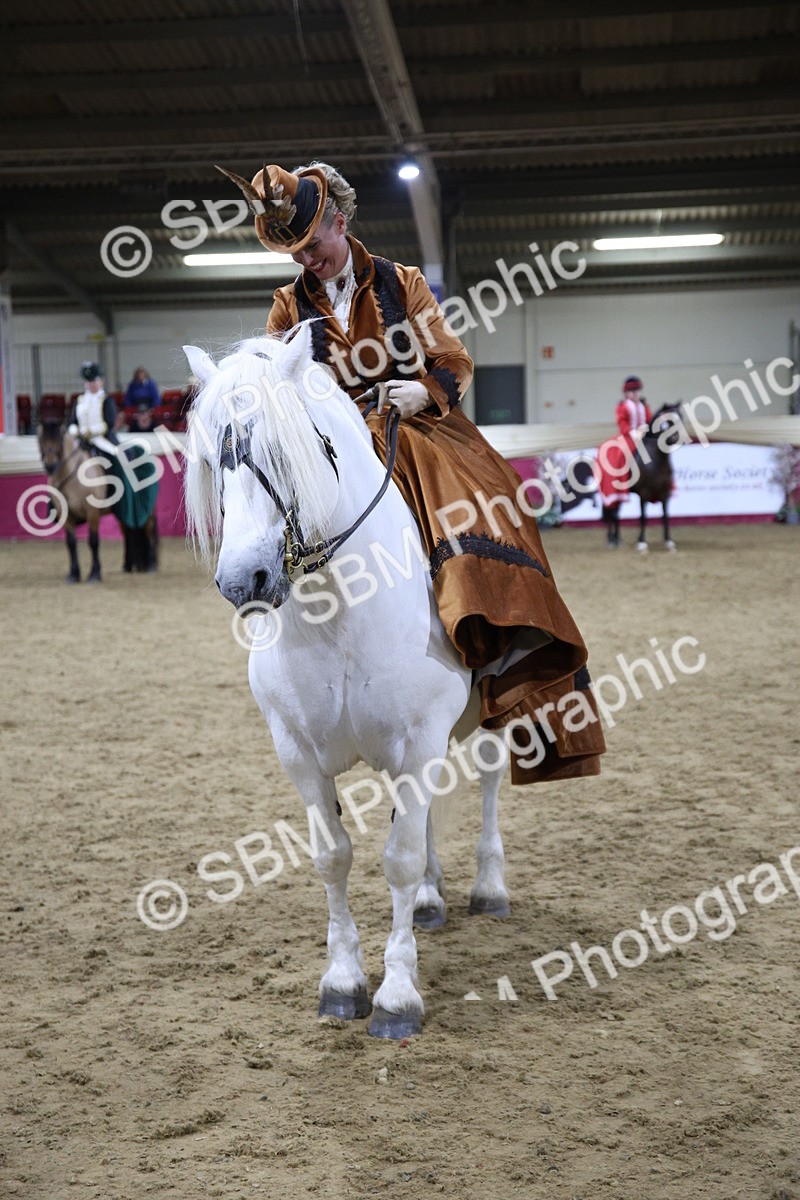 5K7A1633 - Class S Costume Concours Champ