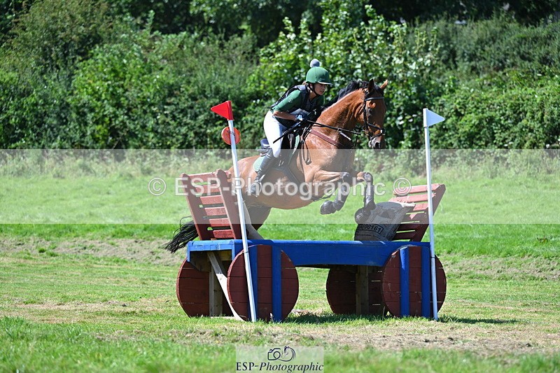 240811A-142021-04827 - 153-