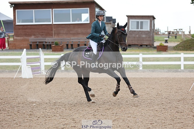 250625-154803-01532 - Cls 6 Foxhunter and 1.20m Open