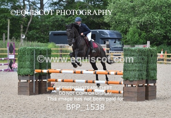 BPP_1538 - FRI CLASS 2 Senior BritiNovice/ 90cm Open