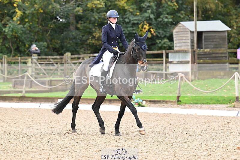 251023A-100435-01406 - B-126-Catherine.Van.Randwyck