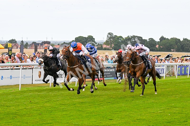 140824-Race 7-Willolarupi-7139 - Race 7