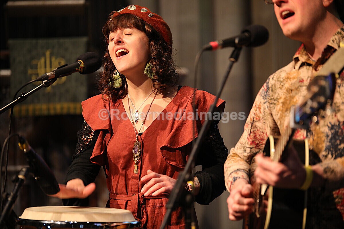 FOLK N BLUES-286 - FOLK and BLUES SEPT 2022