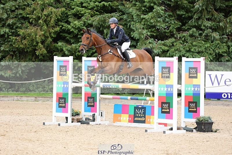 240711-152819-28941 - Cls 124 Foxhunter