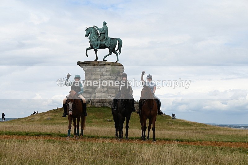 DSC_7582 - Time at Statue 13:16 to 13:52