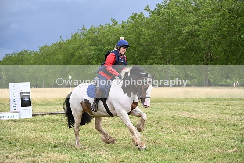 WJ6_2825 - Time at Jump 11:06 to 11:40