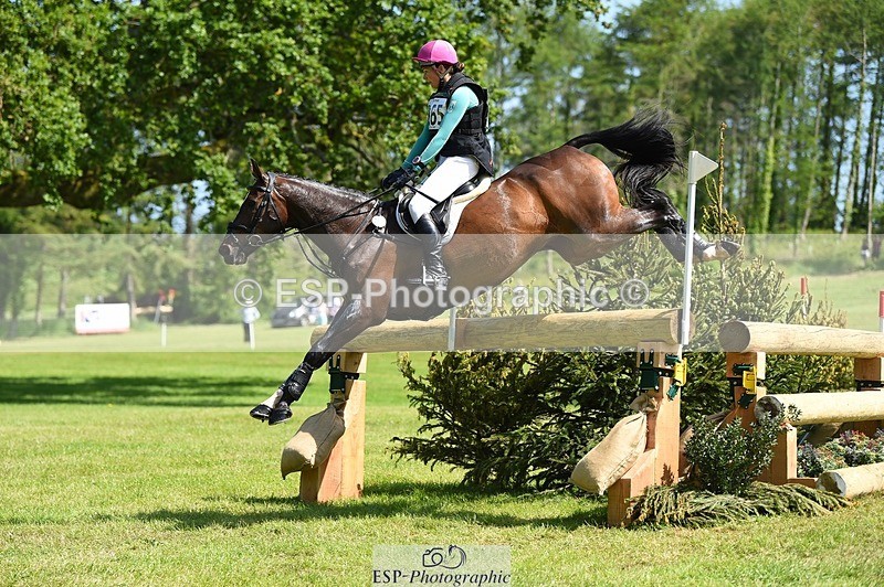 230527-110148-09075 - 265-ISAAC_NEWTON-Jess_Rimmer-XC