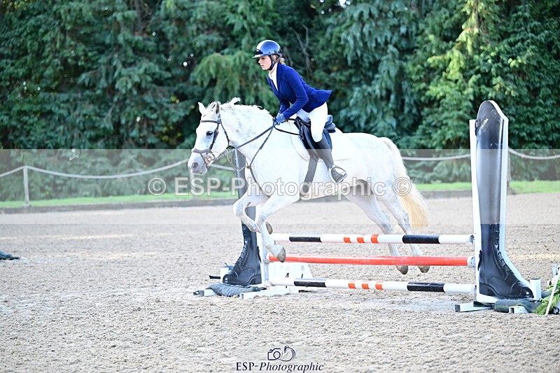 260905A-090059-00173 - Cls 01 AB 70cm Snr & Jnr