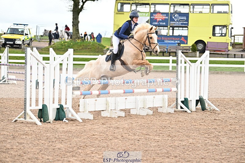 240310A-112328-02310 - Cls 4 Pony Discovery and 90cm Open