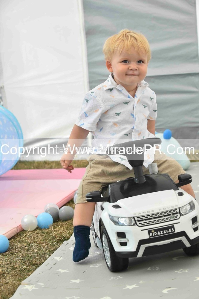 SH4_2310 - Bonny baby competition.