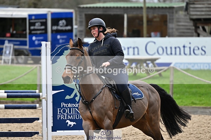 250201A-134824-00886 - Cls 03 Local Horse 110cm