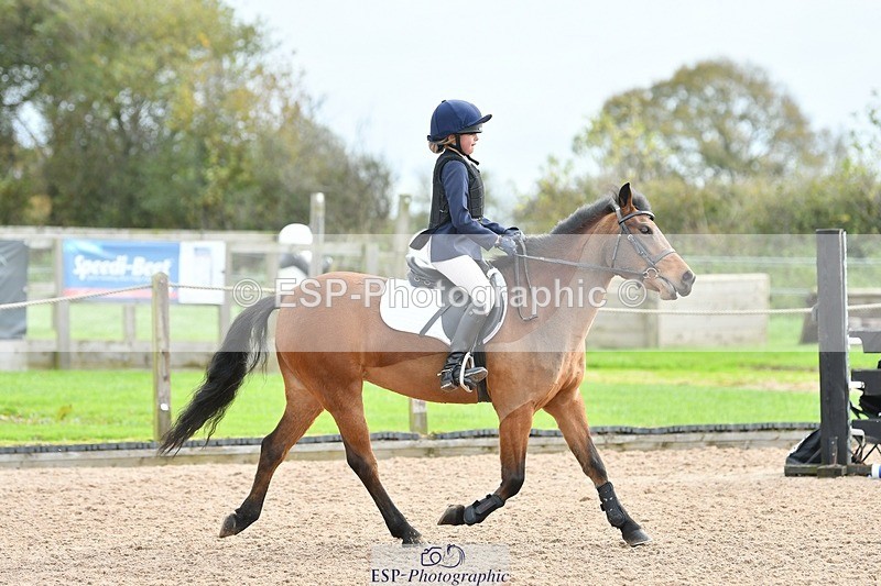 251026-110745-02261 - Cls 21+22 70cm Club and Schools