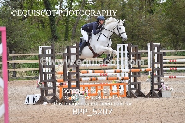 BPP_5207 - CLASS 26 SUN  1.05m Amateur Championship Qualifier/ 1.05m Open