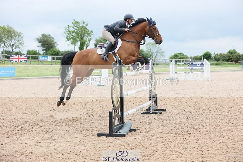 250524-150250-05642 - Cls 17 National 1.30m Open