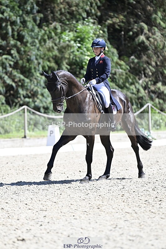 250522A-152231-03887 - D-417-Laura.Collett-DACAPO