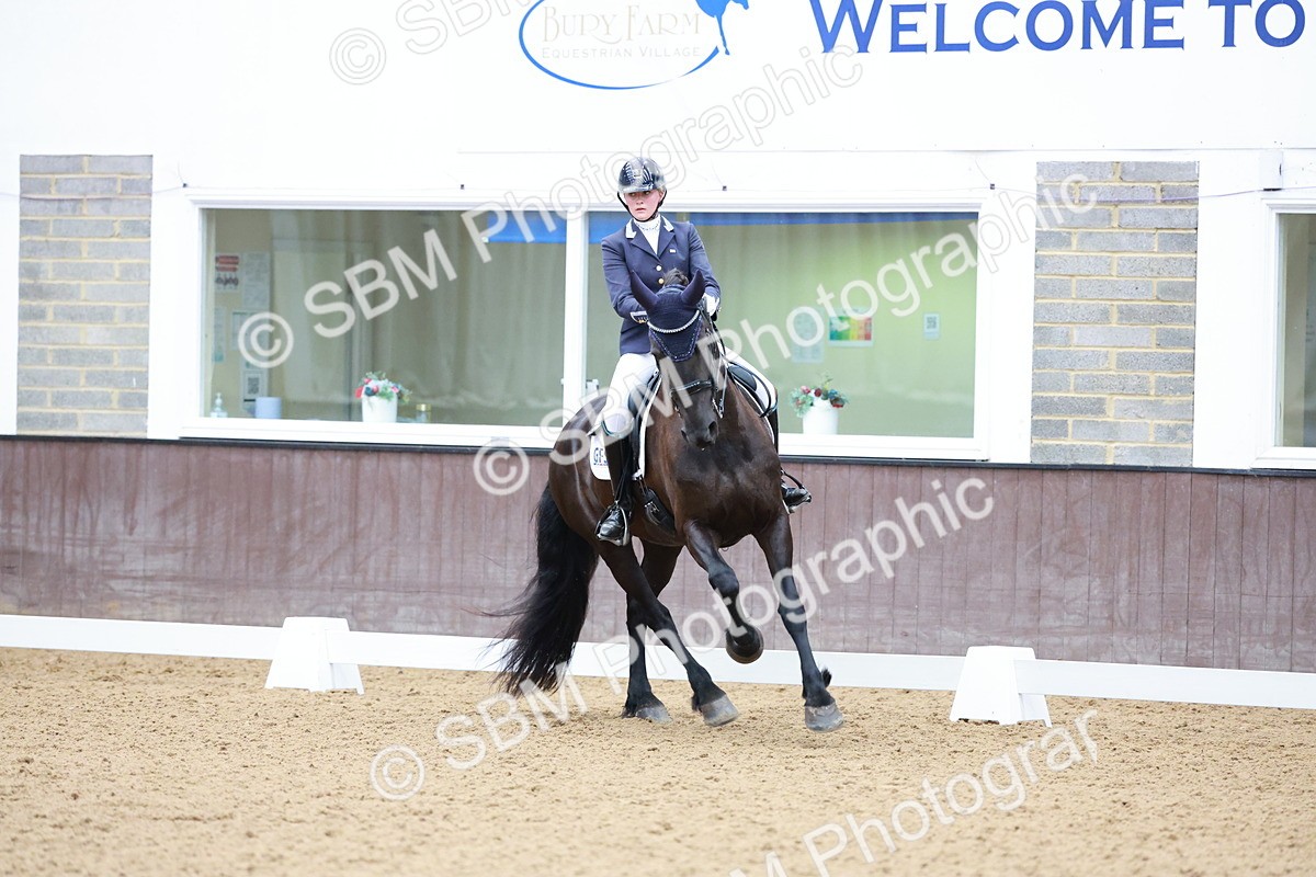 SBM_005904 - Class 3 - Medium 6 - 14.40-15.52