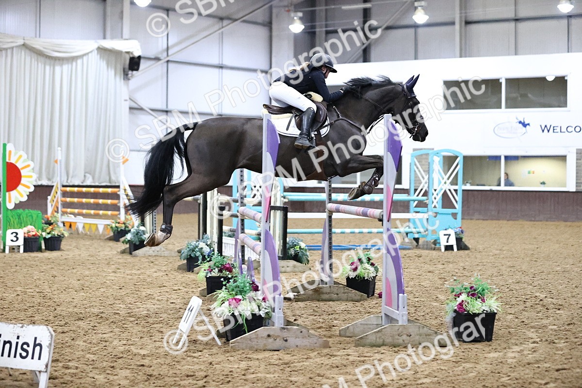 SBM_001483 - Class 4 - Senior Newcomers - 1.10m Open