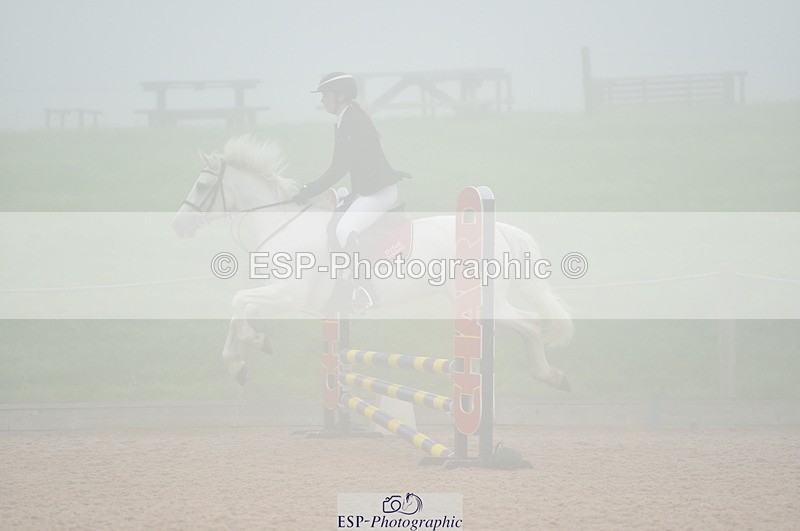 230902A-085302-00100 - Cls 1 Pony Intro 70cm