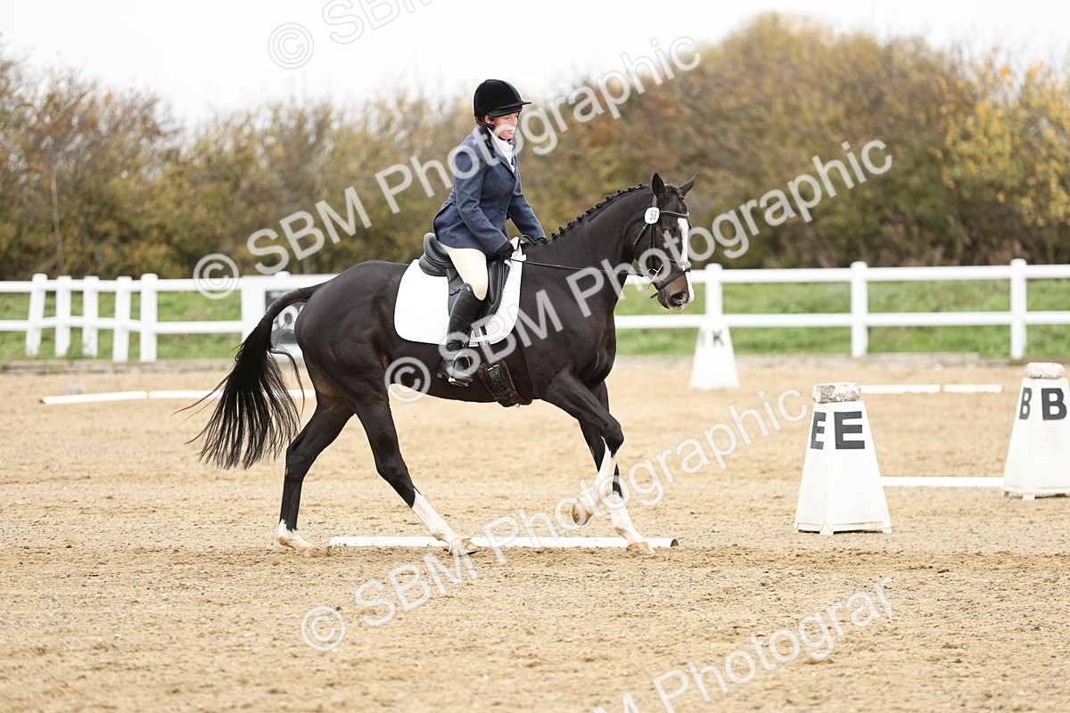 SBM_003064 - Class 8 - Novice 1