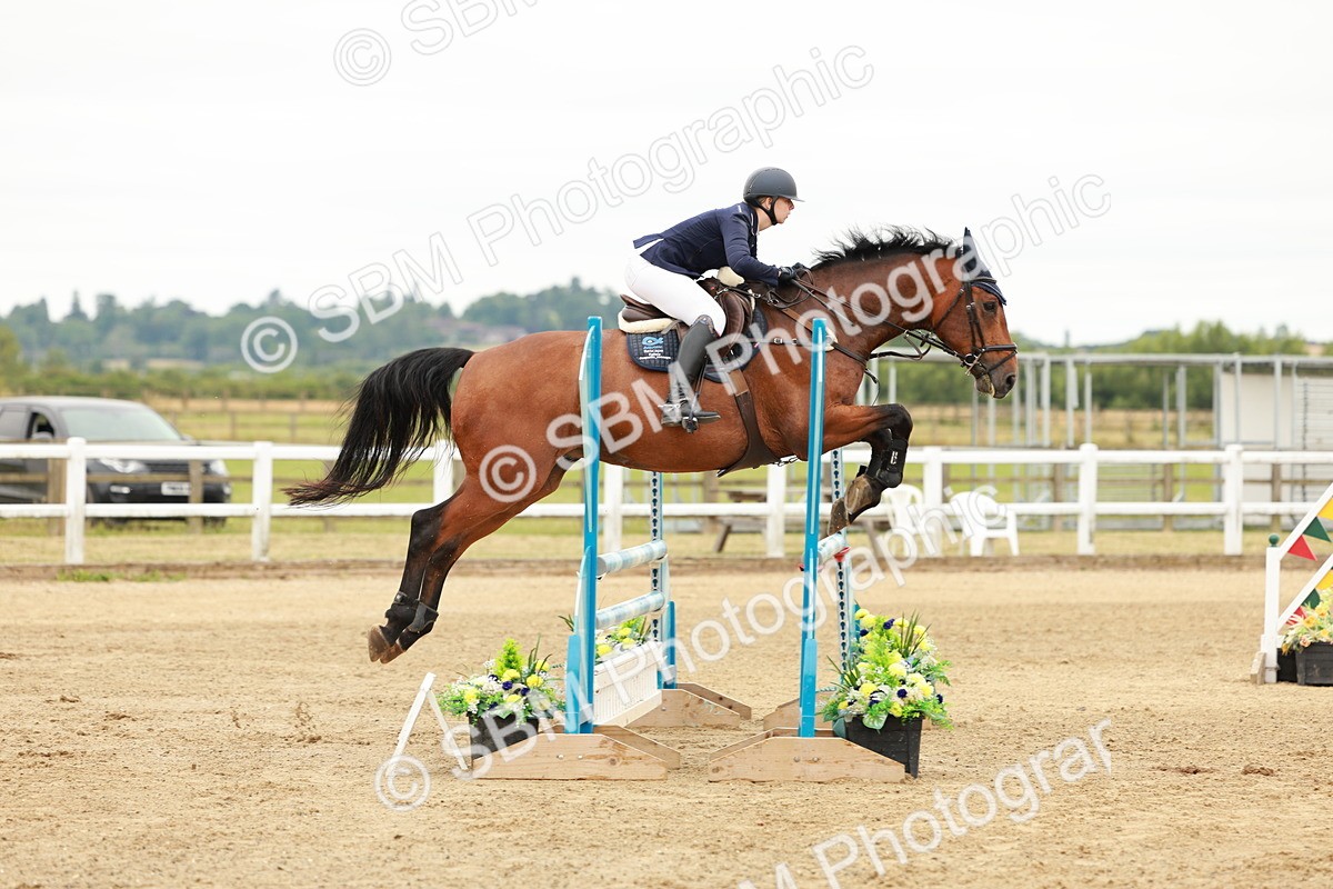 SBM_016085 - Class 19 - Senior Discovery - 1.00m