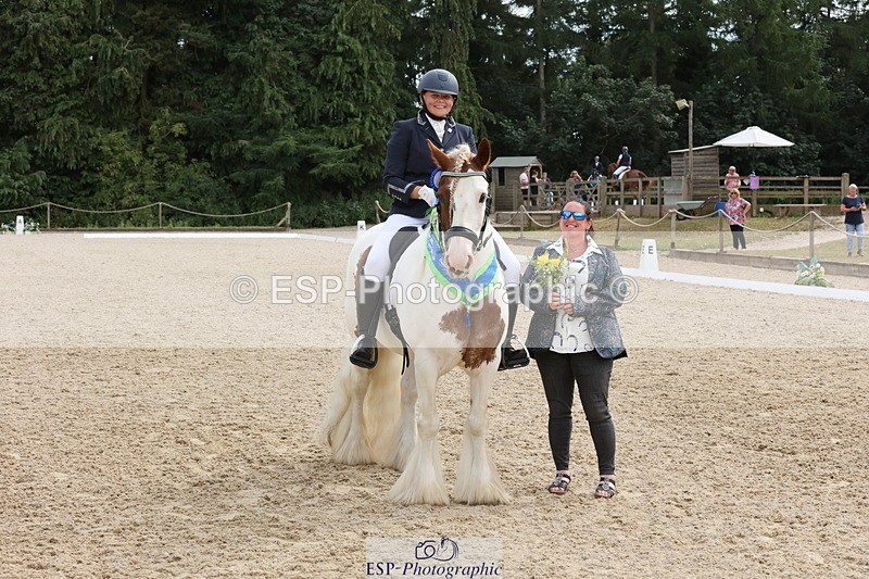 250718A-162833-02834 - Fri Presentations