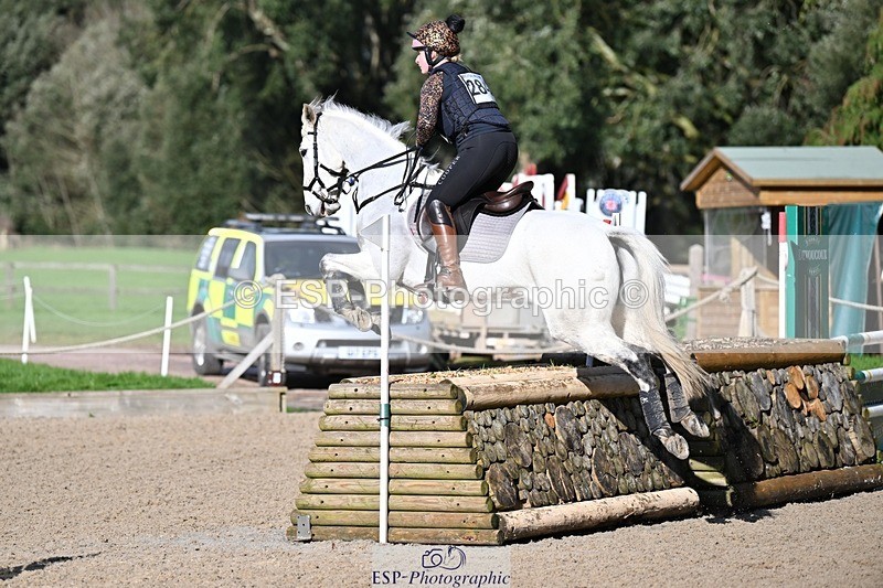 240302-143339-01534 - Cls 3 90-95cm