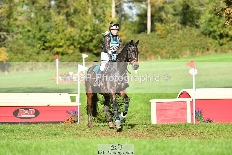 251025A-141812-21175 - G-507-Dominique.Kinnaird-Ainley